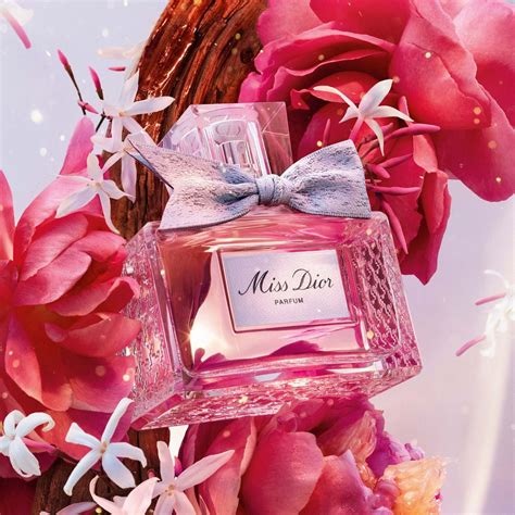 company hat filmed miss dior|Discover The New Miss Dior: The Scent.